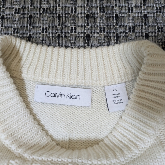 Calvin Klein Like New Men Wool Logo Sweater Size L Off White Crew Neck Pullover - Picture 10 of 14
